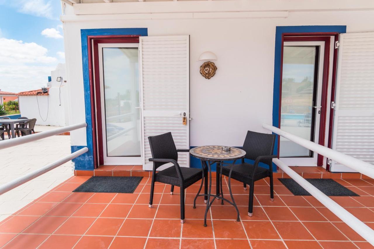 Monte Da Cabeca Gorda Bed & Breakfast Alcacovas Exterior photo