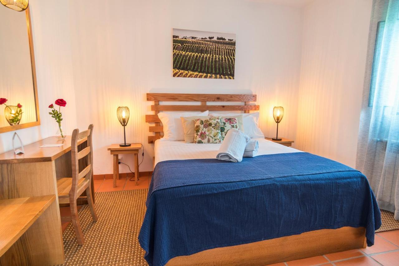 Monte Da Cabeca Gorda Bed & Breakfast Alcacovas Exterior photo