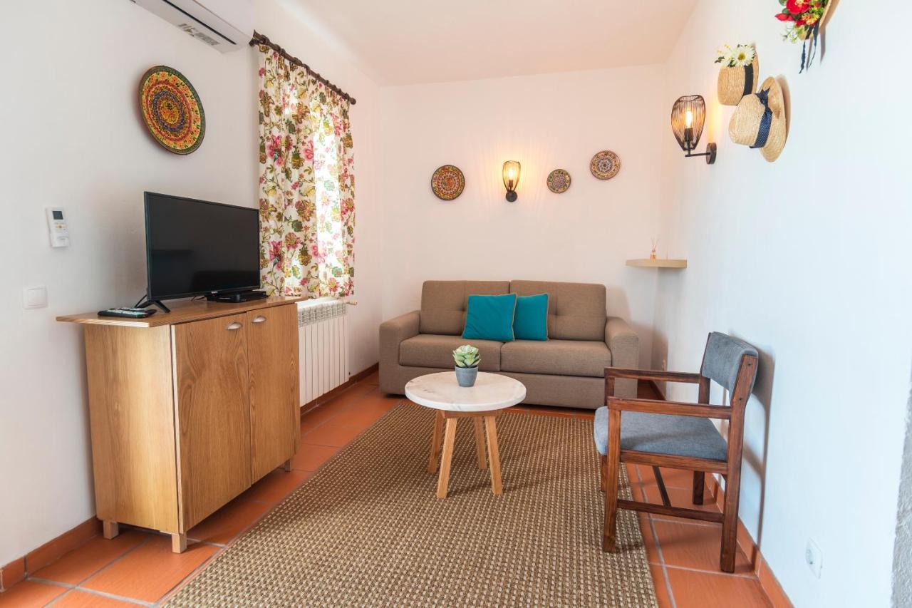 Monte Da Cabeca Gorda Bed & Breakfast Alcacovas Exterior photo