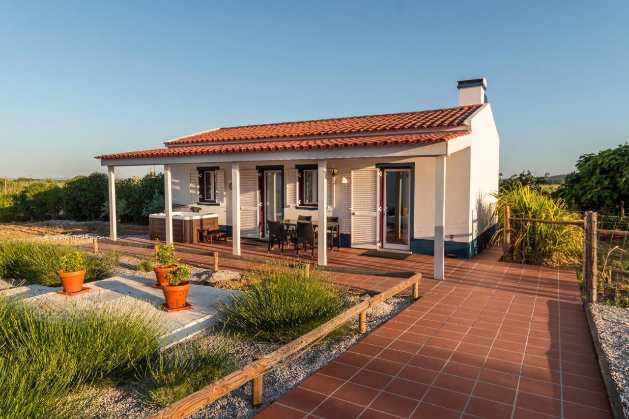Monte Da Cabeca Gorda Bed & Breakfast Alcacovas Exterior photo